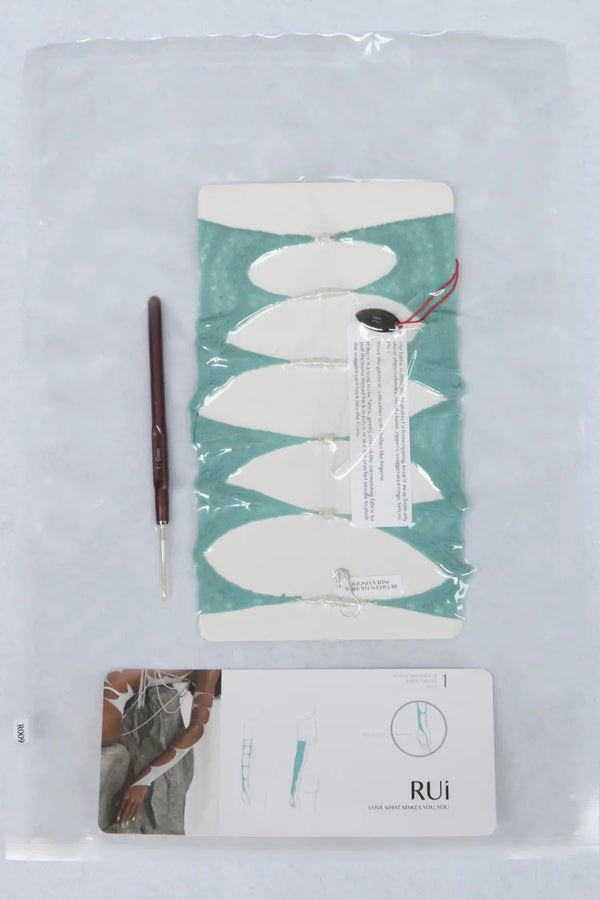 Rui Long Glove R009 AQUA light blue